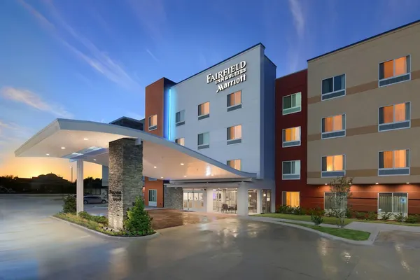 Photo 1 - Fairfield Inn & Suites by Marriott Fort Worth South/Burleson