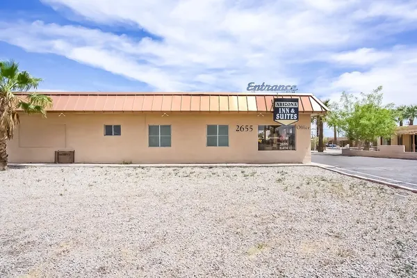 Photo 1 - OYO Hotel Yuma AZ - I-8/US-95