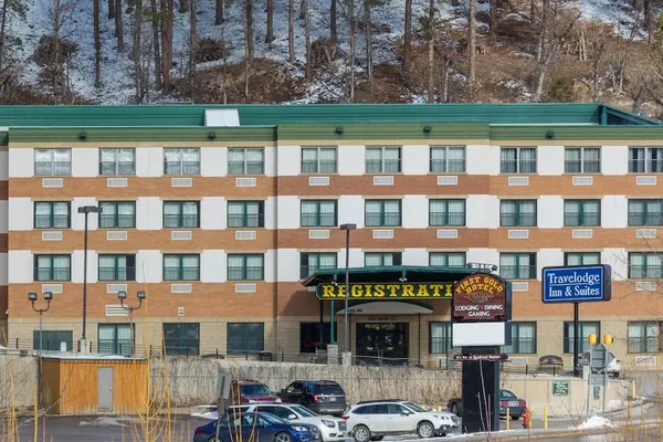 Photo 1 - Travelodge Inn & Suites by Wyndham Deadwood