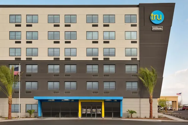 Photo 1 - Tru by Hilton Las Vegas Airport, NV