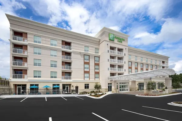 Photo 1 - Holiday Inn & Suites Arden - Asheville Airport