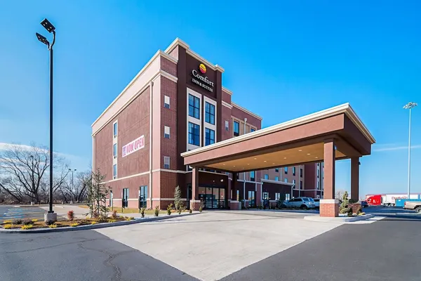 Photo 1 - Comfort Inn & Suites Oklahoma City near Bricktown
