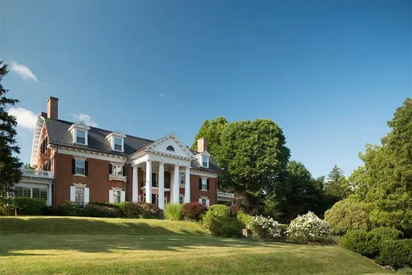 Photo 1 - The Mercersburg Inn
