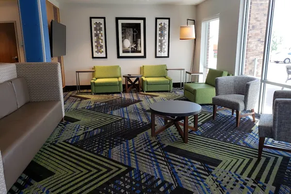 Photo 1 - Holiday Inn Express & Suites Nashville North - Springfield by IHG