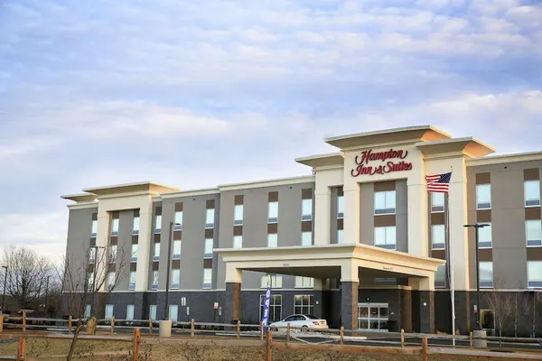 Photo 1 - Hampton Inn & Suites Mount Laurel/Moorestown