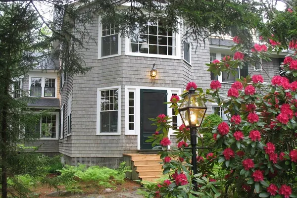Photo 1 - Harbourside Inn