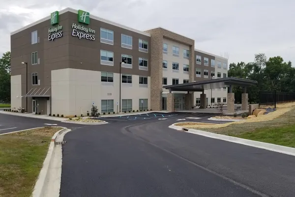 Photo 1 - Holiday Inn Express Williamsburg by IHG