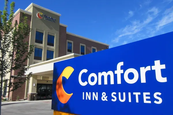 Photo 1 - Comfort Inn & Suites Boise Airport