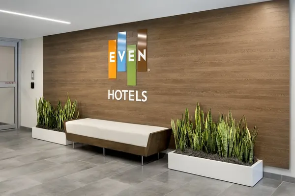 Photo 1 - EVEN Hotel Pittsburgh Downtown by IHG