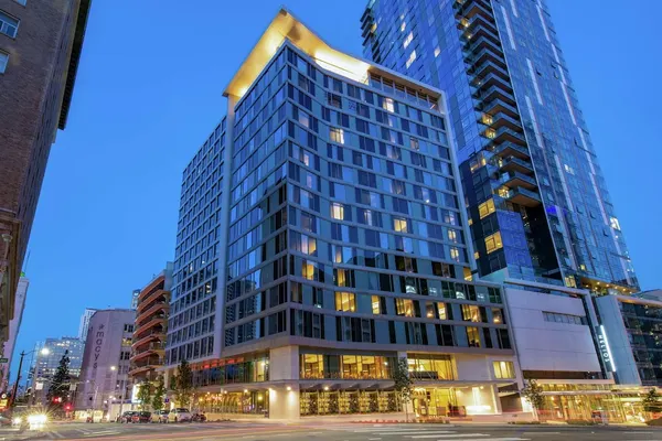 Photo 1 - The Charter Hotel Seattle, Curio Collection by Hilton