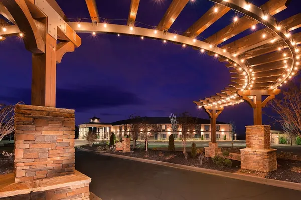Photo 1 - Aiden by Best Western Warm Springs Hotel and Event Center