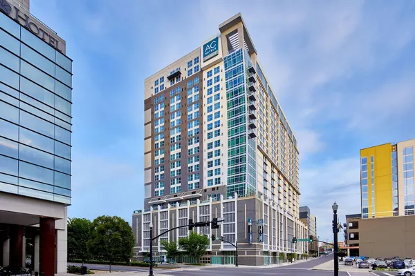 Photo 1 - SpringHill Suites by Marriott Nashville Downtown/Convention Center