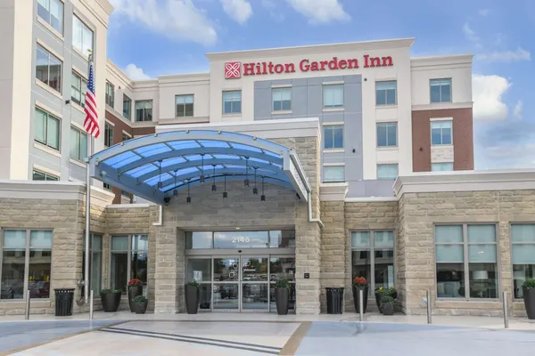 Photo 1 - Hilton Garden Inn Cincinnati Midtown
