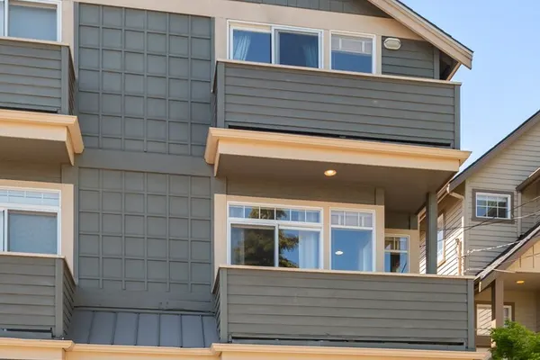 Photo 1 - Seattle Vacation Home: The Vineyard