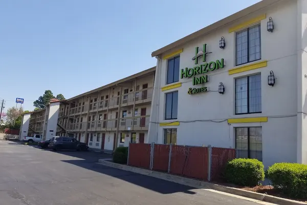 Photo 1 - Horizon Inn & Suites