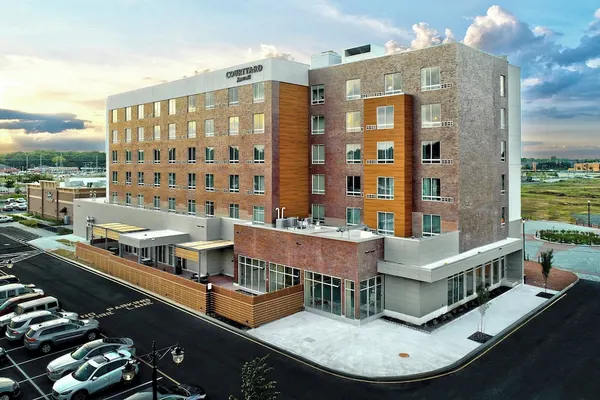 Photo 1 - Courtyard by Marriott North Brunswick