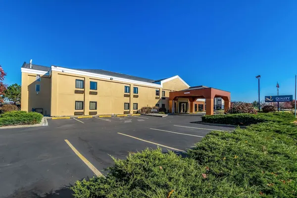 Photo 1 - Quality Inn & Suites Southport