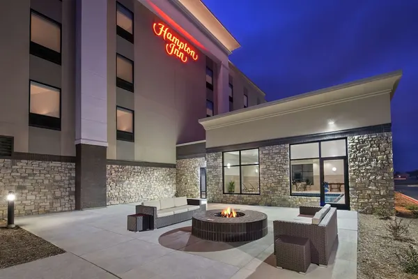 Photo 1 - Hampton Inn Sikeston