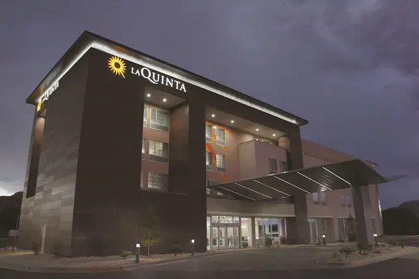 Photo 1 - La Quinta Inn & Suites by Wyndham Kanab