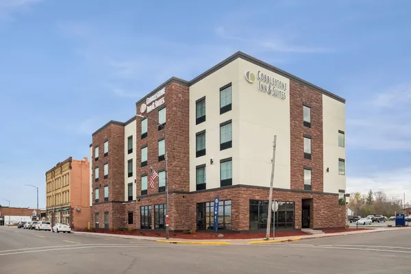 Photo 1 - Cobblestone Inn & Suites - Ashland