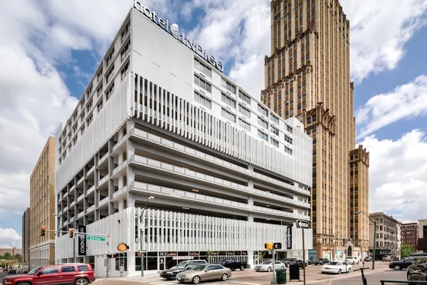 Photo 1 - Hotel Indigo Memphis Downtown by IHG