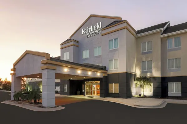 Photo 1 - Fairfield Inn & Suites by Marriott Tampa Fairgrounds/Casino