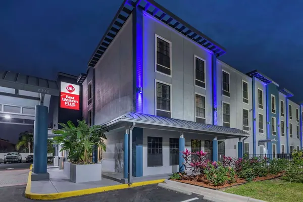 Photo 1 - Best Western Plus Bradenton Gateway Hotel