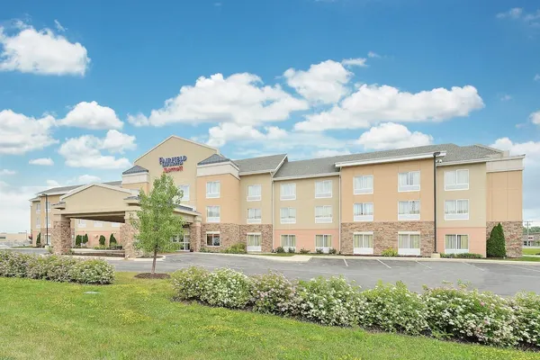 Photo 1 - Fairfield Inn & Suites by Marriott Fort Wayne