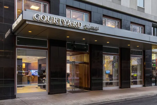 Photo 1 - Courtyard by Marriott Portland City Center