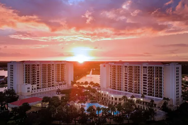 Photo 1 - Hilton Grand Vacations Club Parc Soleil Orlando