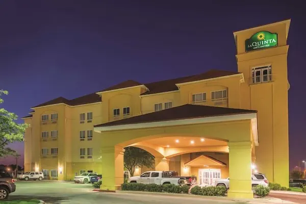 Photo 1 - La Quinta Inn & Suites by Wyndham Abilene Mall