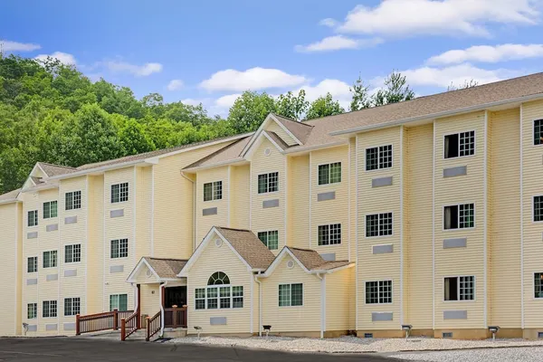 Photo 1 - Microtel Inn & Suites by Wyndham Bryson City