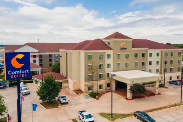 Photo 1 - Comfort Suites Lawton Near Fort Sill
