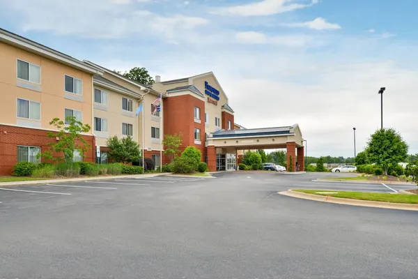 Photo 1 - Fairfield Inn & Suites by Marriott Asheboro