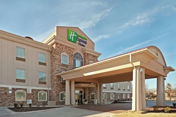 Photo 1 - Holiday Inn Express & Suites Dallas Southwest-Cedar Hill