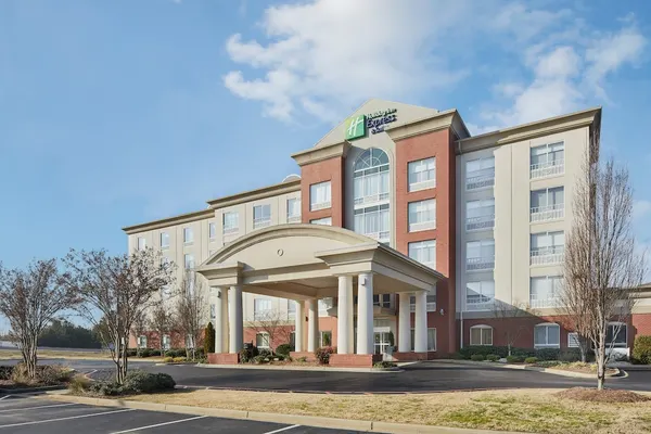 Photo 1 - Holiday Inn Express Hotel & Suites Spartanburg-North, an IHG Hotel