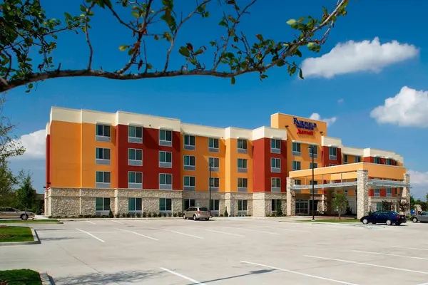 Photo 1 - Fairfield Inn & Suites by Marriott Dallas Plano/The Colony