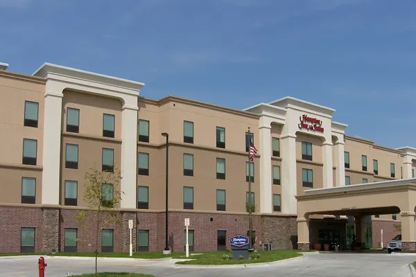 Photo 1 - Hampton Inn & Suites Lincoln - Northeast I-80