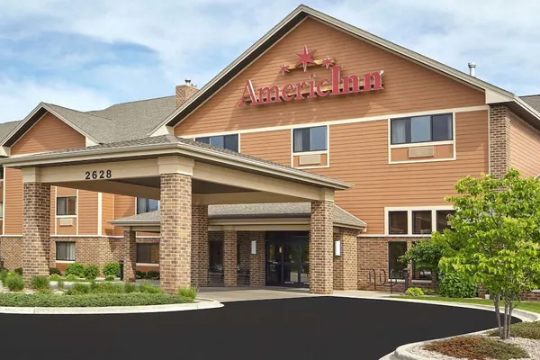 Photo 1 - AmericInn by Wyndham Green Bay East