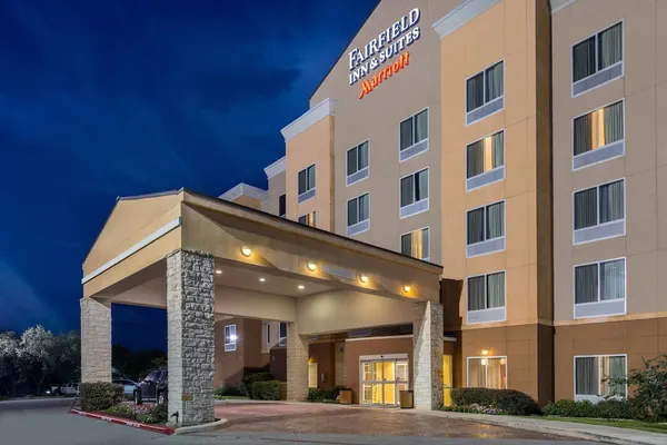 Photo 1 - Fairfield Inn & Suites by Marriott San Antonio NE/ Schertz