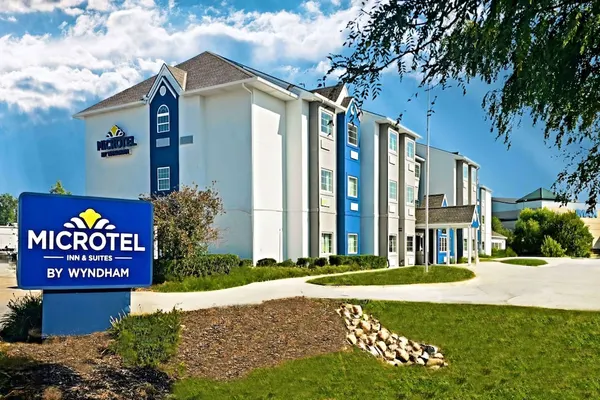 Photo 1 - Microtel Inn & Suites by Wyndham Council Bluffs/Omaha
