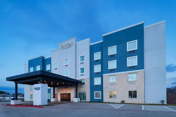 Photo 1 - Fairfield Inn & Suites Hillsboro