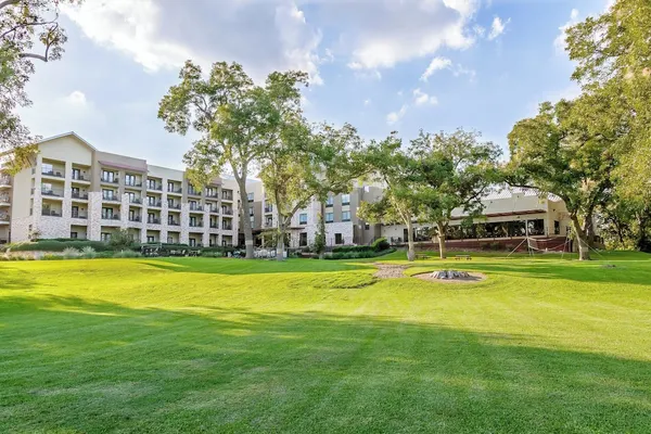 Photo 1 - Courtyard by Marriott New Braunfels River Village