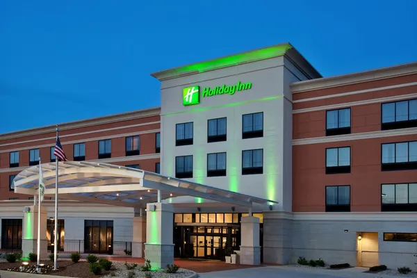 Photo 1 - Holiday Inn St. Louis Fairview Heights, an IHG Hotel