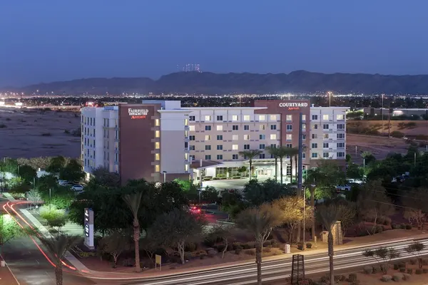 Photo 1 - Fairfield Inn & Suites Phoenix Chandler / Fashion Center