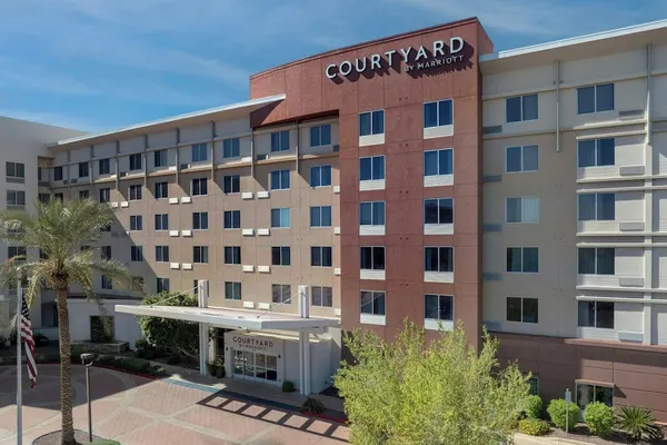 Photo 1 - Courtyard Phoenix Chandler/Fashion Center