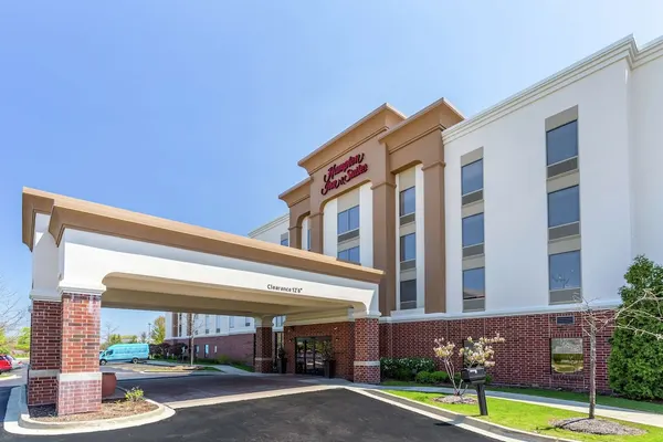 Photo 1 - Hampton Inn & Suites Chicago-Libertyville