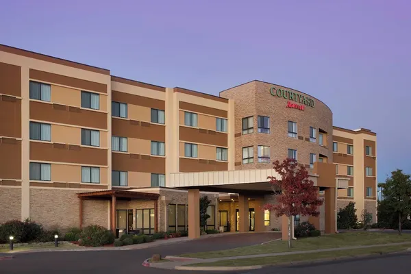 Photo 1 - Courtyard by Marriott Wichita Falls