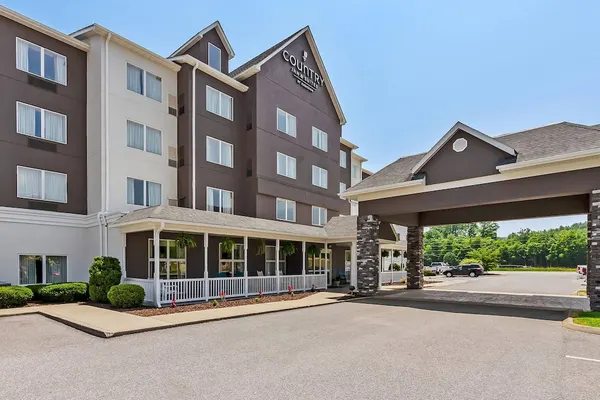 Photo 1 - Country Inn & Suites by Radisson, Princeton, WV