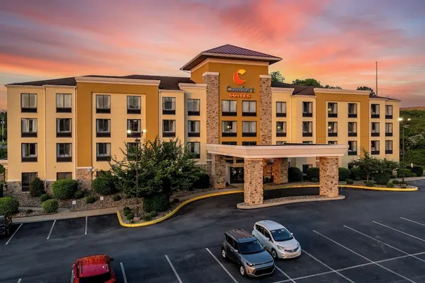 Photo 1 - Comfort Suites Hummelstown - Hershey